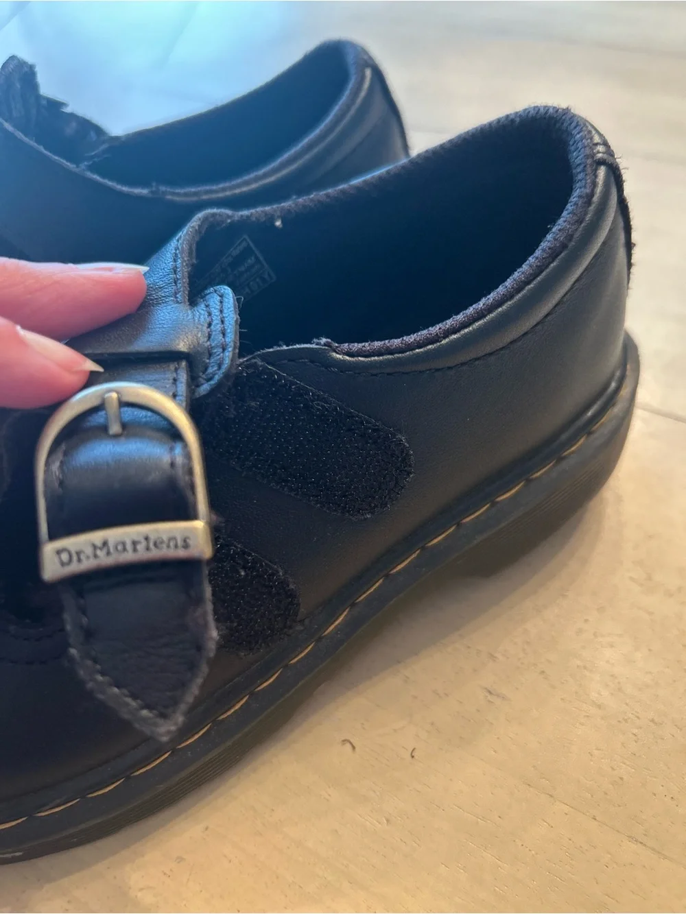Dr. Martens Black Leather Kids Mary Jane Double-Strap Velcro Shoes size 1